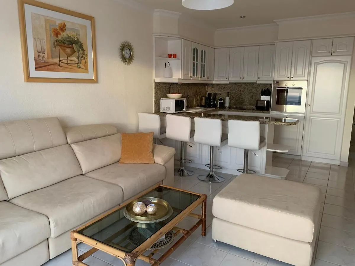 Apartment Ocean Pearl: Luxury Beachside Villa with Sea View in Los Gigantes Acantilado de los Gigantes